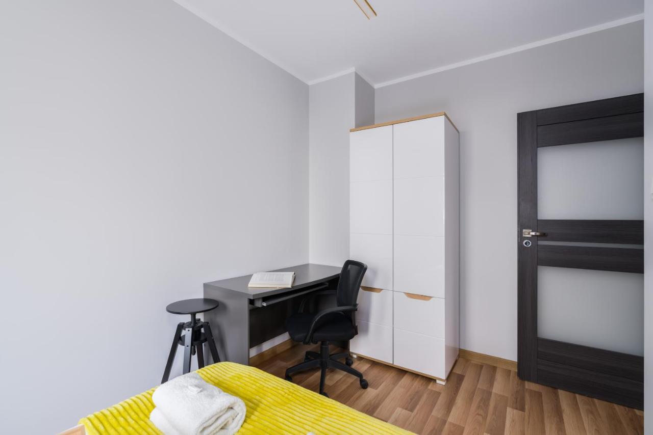 Apartment Rozana Poznan By Noclegi Renters Exterior foto