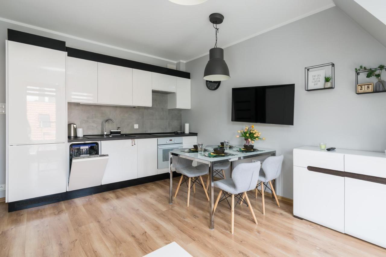 Apartment Rozana Poznan By Noclegi Renters Exterior foto